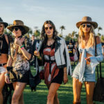 Festivalové outfity